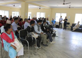 स्थानीय कृषि उपजमा आधारित दिवा खाजा कार्यक्रम प्रभावकारी बनाउन गुर्भाकोटमा प्रधानाध्यापकसँग समीक्षा बैठक