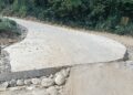 गोचेखोला उकालो सडक अलपत्र : ठेकेदारको ढिलासुस्तीले स्थानीयवासी सास्तीमा